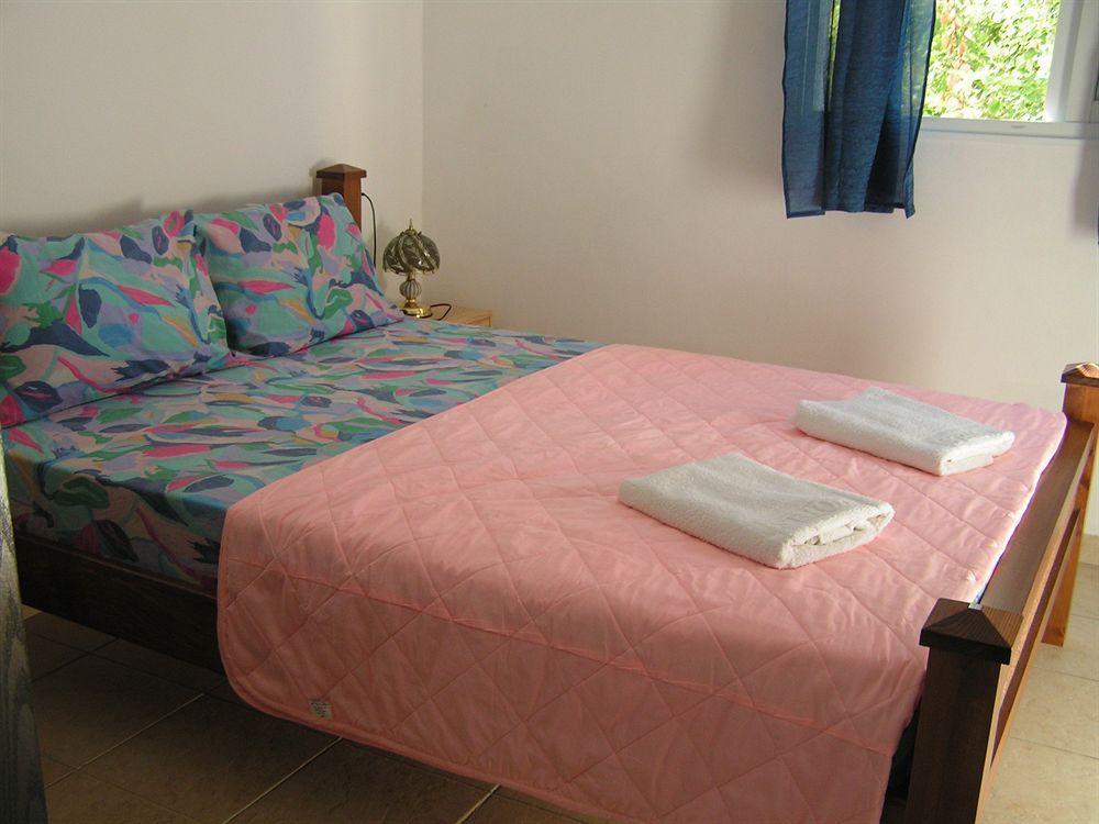 Ga'Aton Motel Нагария Экстерьер фото