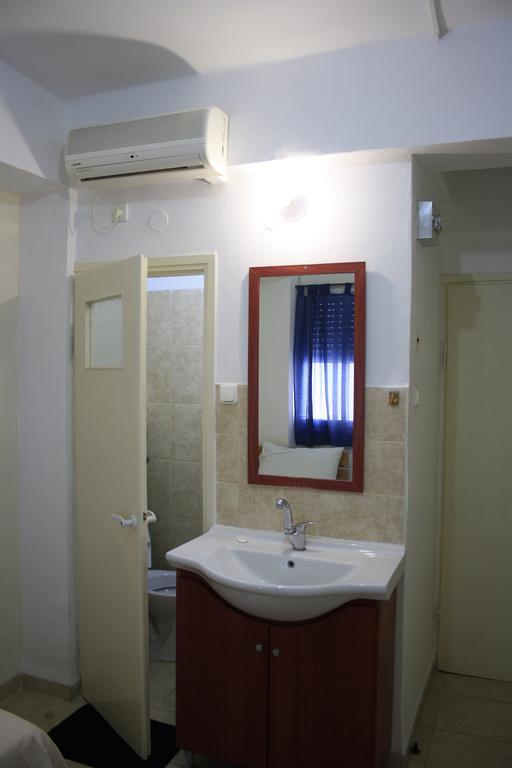 Ga'Aton Motel Нагария Экстерьер фото