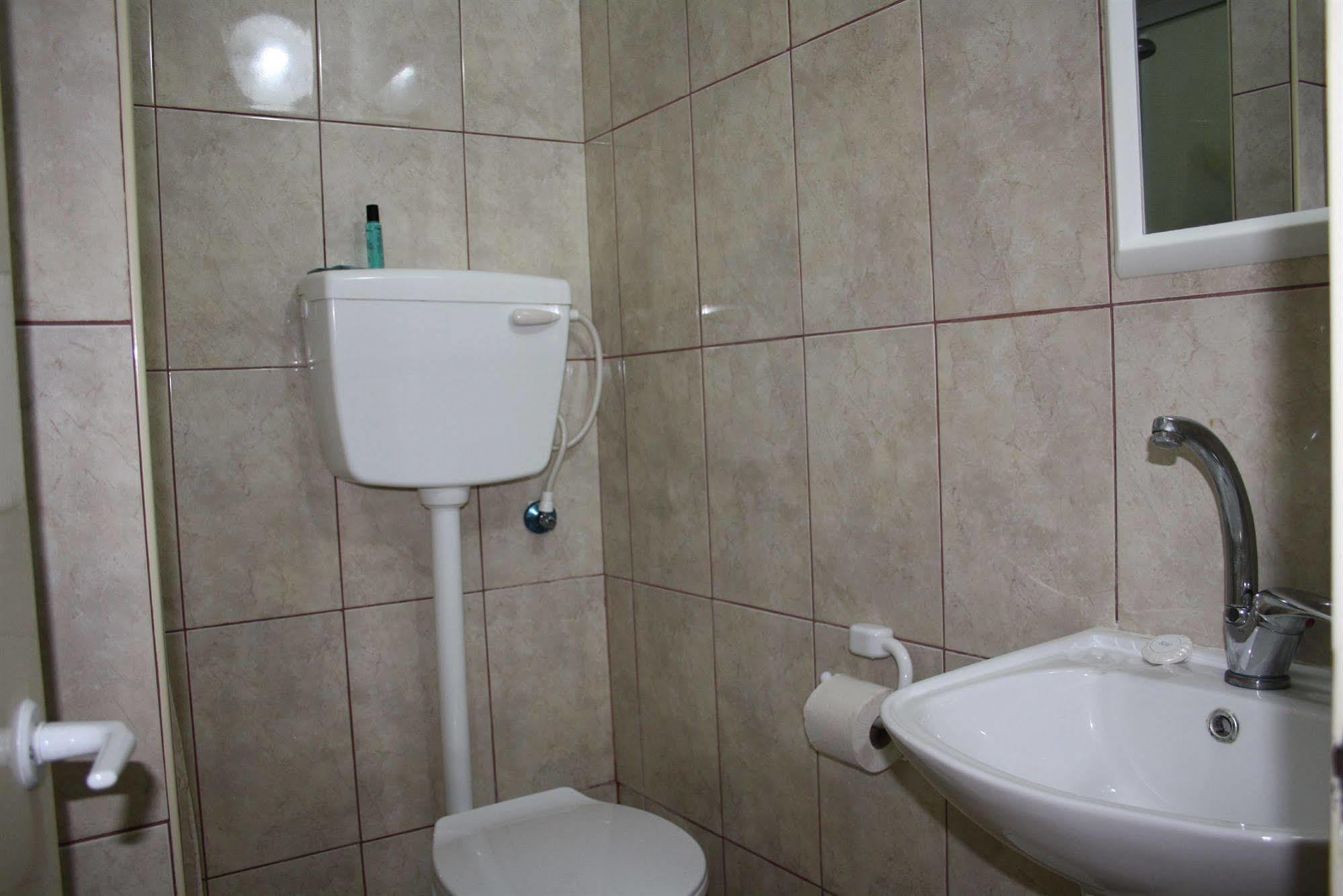 Ga'Aton Motel Нагария Экстерьер фото